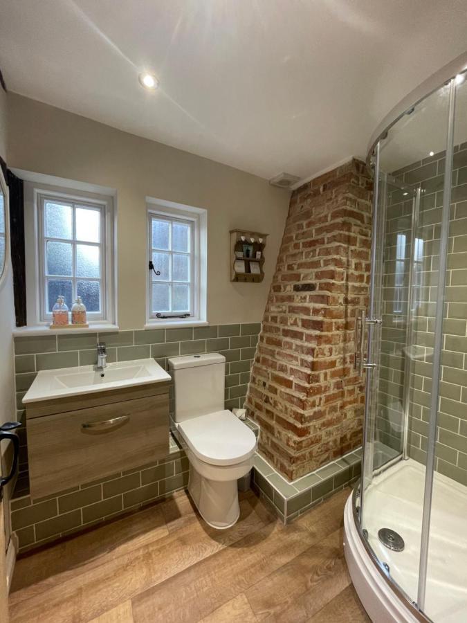 Historic Cambridgeshire Cottage Godmanchester ภายนอก รูปภาพ